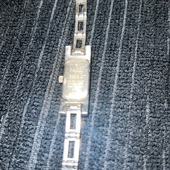 GUCCI WATCH BLACK FACE ОННН
LA LAAAA -Beautiful - Picture 4 of 9